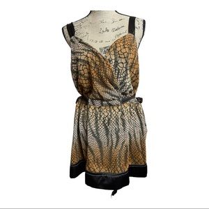 Jungle Print Plus size sleeveless shirt